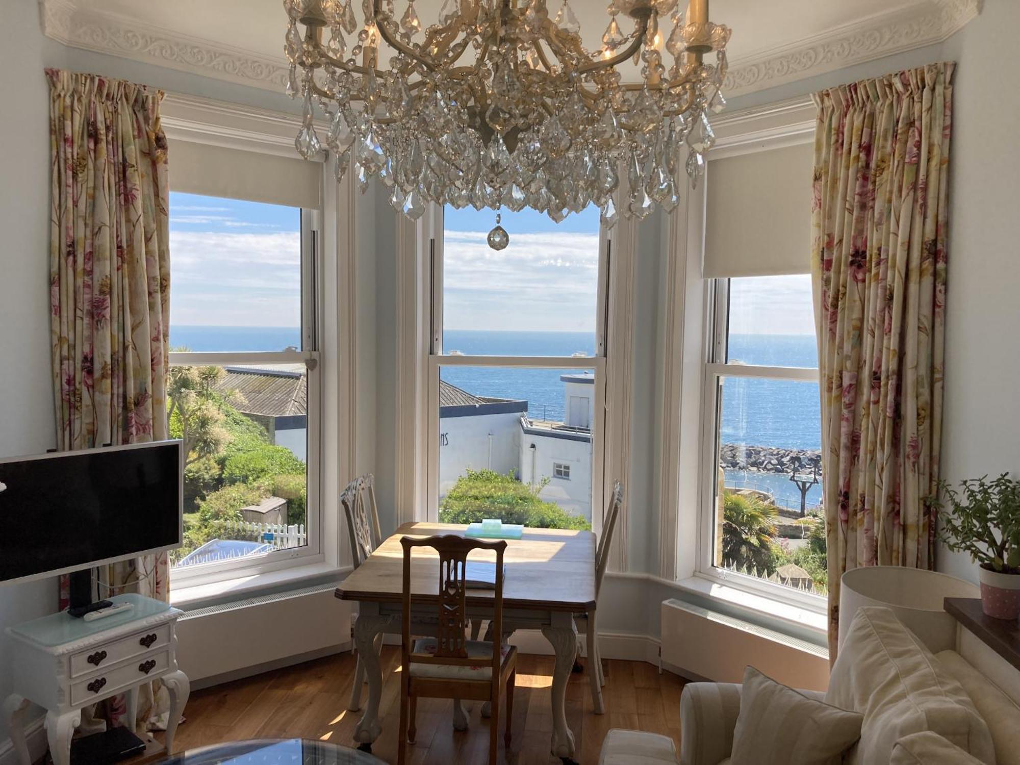Appartamento Flat 2, 1 Alexandra Gardens Ventnor Esterno foto